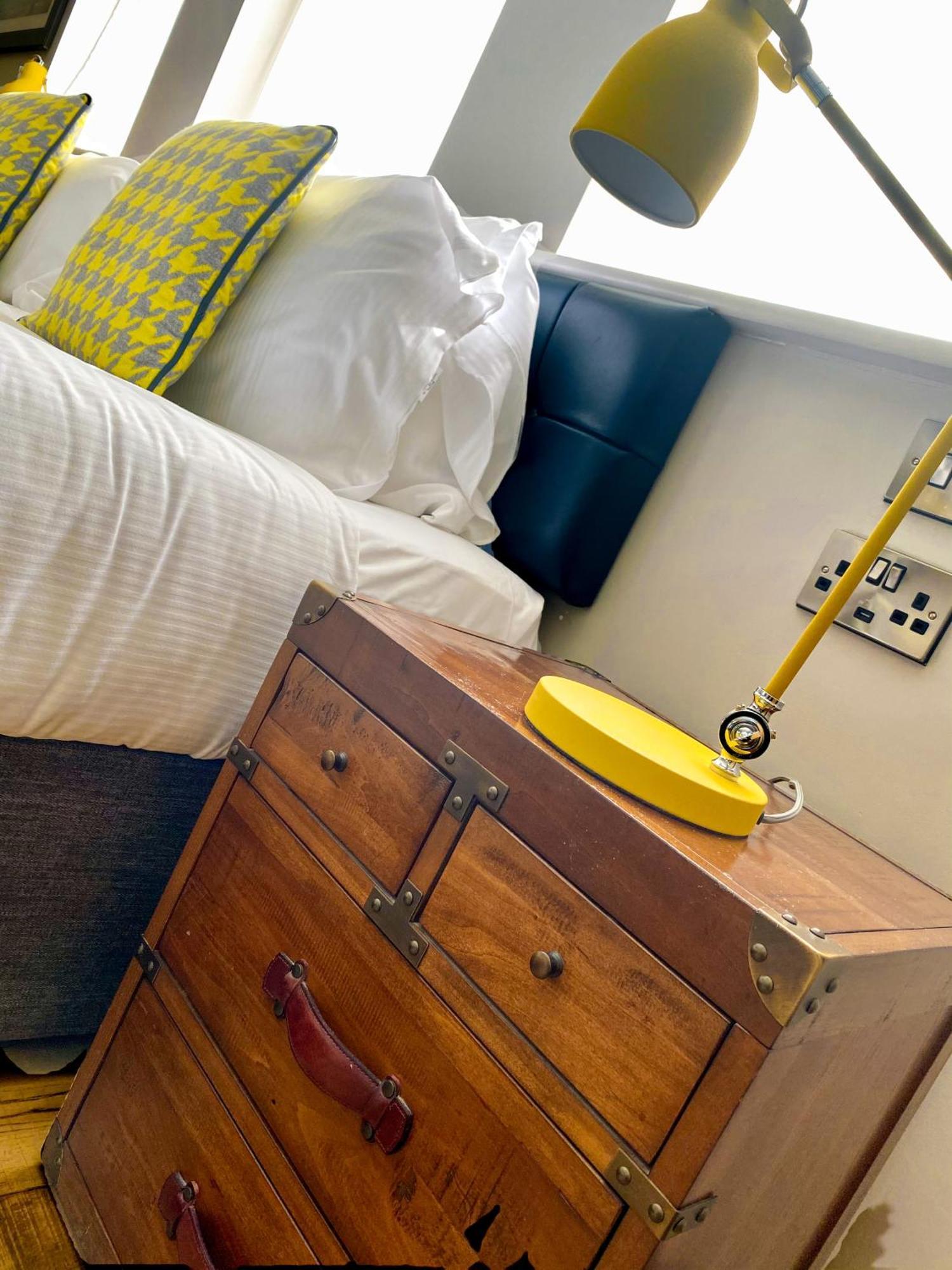 Helen Browning'S Royal Oak Swindon Quarto foto